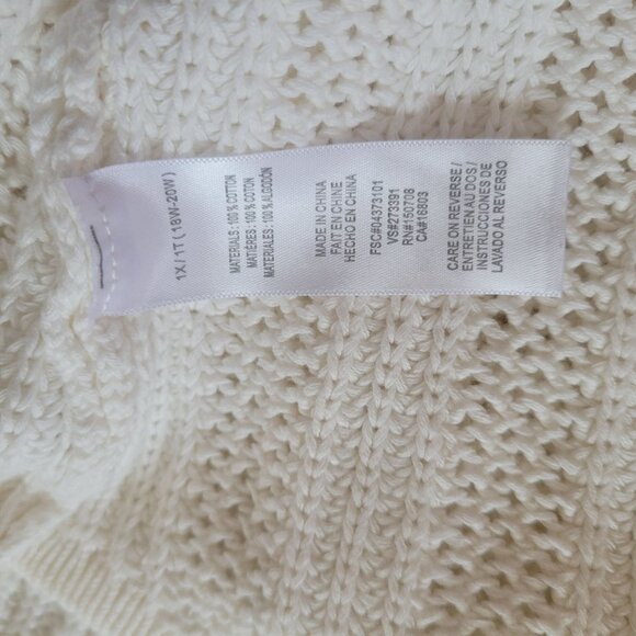Avon Womens White Textured Knit Sweater 1x with Button Details - Picture 6 of 6